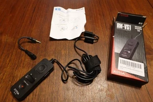 FOTGA RM‑VS1 Camera Remote Control Shutter Release Cord For A7 A7R A7S A7II HBA - Picture 1 of 6