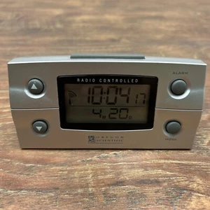 Oregon Scientific Radio Controlled Atomic Alarm Clock RM103A Tested And Works - Picture 1 of 10