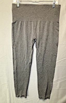 Calvin Klein Capri Gray Leggings Women's Yoga Pants Spandex Size XX-Large NWOT - Image 1 of 4