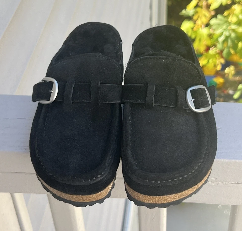 Zapatos Birkenstock Buckey Shearling Mule negros talla 7 Foto 1 de 4