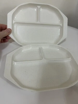 Plato de cena vintage Nordic Ware TV X2 caravana control de porciones de melamina Foto 1 de 3