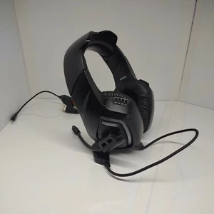 Auriculares LED exclusivos para juegos Bugha con entrada auxiliar trenzada duradera y micrófono de audio doble - Imagen 1 de 12