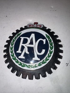 Vintage Auto Emblem. (e) - Picture 1 of 2