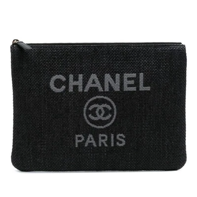 Authenticated Chanel Medium Straw Deauville O Case Clutch Black - Image 1 of 4