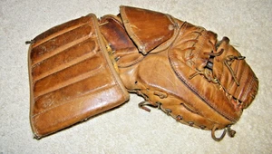 VINTAGE WINNWELL 575 LC ALL LEATHER HOCKEY GOALIE CATCHER TRAPPER GLOVE 1960'S - Picture 1 of 13