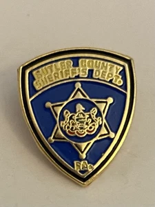 Butler County Sheriffs Dept PA Lapel Pin P60 - Picture 1 of 4