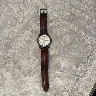 Reloj Militar Suizo Genuino Wenger Diseño SMT 100m Resistente al Agua Foto 1 de 4