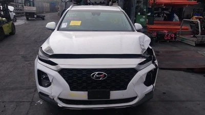 Hyundai Santa Fe Instrument Cluster - image 1 of 4