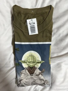 2025 Star Wars Celebration Japan Yoda Badge Art T-Shirt Large L - Picture 1 of 1