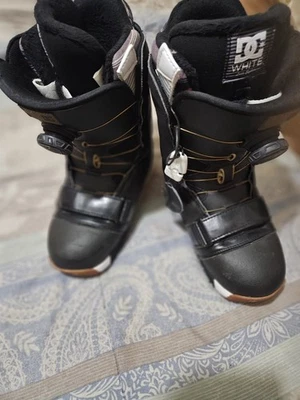 DC Mora Focus Double Boa White Liner Women's Black Snowboard Boots Size US 6.0 - Image 1 of 4