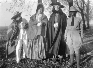 Odd, Creepy, Scary, Unique Vintage Historic Reproduction Photo 17 - Imagen 1 de 3