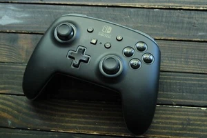Black Power A Enhanced Controller 1510925-01 for Nintendo Switch Vgc - Picture 1 of 3
