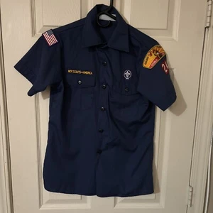 Boy Scouts of America BSA Youth Shirt Large Blue Cub SEWN on patches - Picture 1 of 12