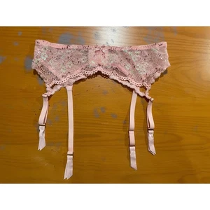 Savage X Fenty Iridescent Lace Garter Belt Soft Pink Sparkle 4 Strap Sheer 1X - Picture 1 of 9