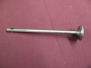 1939 Packard Super-8 Engine Exhaust Valve 219286 NOS - Picture 1 of 2