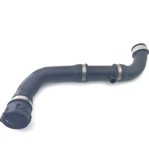 2055017184 Manguera superior del radiador para MERCEDES-BENZ C W205 C450 C300 - Imagen 1 de 10