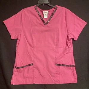 Scrubstar Damen Scrub Top Größe M Kurzarm V-Ausschnitt Taschen rosa Schleife Herzen - Bild 1 von 10