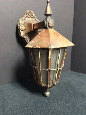 1924 Novelty Lamp & Shade Co. Copper Arts & Crafts Outdoor Porch Sconce - Image 1 of 4