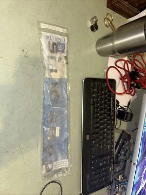 2007-2013 CHEVROLET SILVERADO EMBLEMA PLACA DE IDENTIFICAÇÃO PORTA E TAMPA TRASEIRA 15129652 FABRICANTE DE EQUIPAMENTO ORIGINAL B192 - Imagem 1 de 3