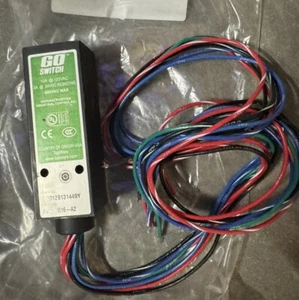 Interruptor de proximidad magnético GO SWITCH 81-20516-A2 600VAC TOPWORX 8120516 NUEVO EN CAJA - Imagen 1 de 11