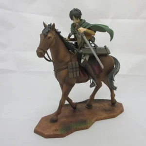 (USED) Eren Yeager and Horse Figure anime Attack on Titan Banpresto Ichiban Kuji - Picture 1 of 6