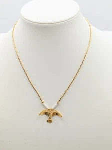 Vintage Gold Tone Dove Bird Pendant Necklace - Picture 1 of 11