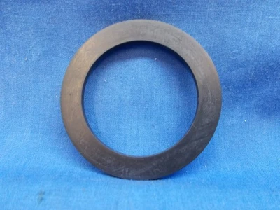Yamaha 806-24612-00. Sello de tapa de gas OEM. Se adapta a SL292 SL338 SL396 SS338 SS396 SW433. Foto 1 de 4