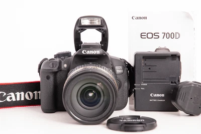 Lente Canon EOS 700D + Tamron 18-270 mm *Exc+ *Cámara digital SLR de 18 MP con obturador bajo Foto 1 de 4