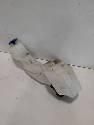 Depósito de lavado para camioneta Ford F150 15-17 3575474 Foto 1 de 4