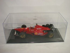 1/18 Ferrari F310/2 Marlboro, Michael Schumacher, gelbe Markierungen, in Vitrine - Bild 1 von 10
