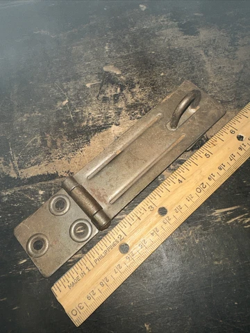 Vintage Rusty  Crusty 6-1/2" Lock Latch Hasp Gate Door Farm Barn, Shed Cover