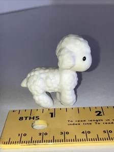 Jonathan and David Precious Moments Nativity Lamb Replacement Piece Vtg 1982 - Picture 1 of 6