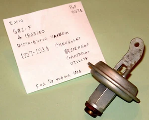 1937-1938 Chevrolet NOS distributor vacuum advance 681-F - Picture 1 of 3