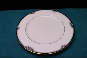 Noritake PHILHARMONIC Bone China Dinner Plate  10 5/8 " 4706 Japan  Bird MINTY! - Picture 1 of 7