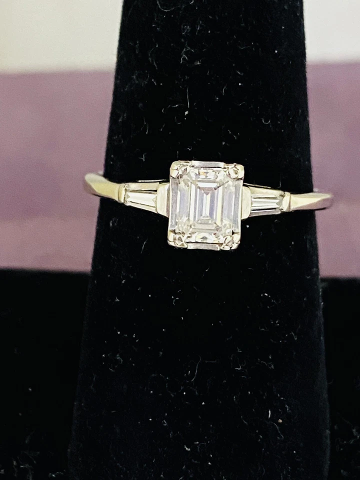 14kt White Gold Emerald Cut .49 CTW VVS2 Diamond Ring   Size 8.5  996155-1 - Image 1 of 4