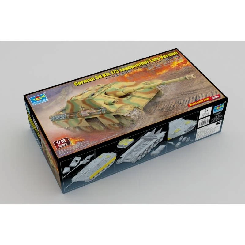 Modellino Carro Tedesco Sd.kfz 173 Jagdpanther Late Version TRUMPETER 00935 1: - Immagine 1 di 4
