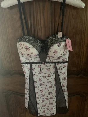 (NUEVO CON ETIQUETAS), Sophie B, lencería sexy, floral con negro, ribete de encaje (L) Foto 1 de 4