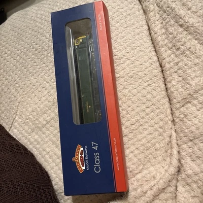   BACHMANN 31-660DB CLASS 47 LOCO 47628 SIR DANIEL GOOCH IN GWR 150 LINED GRN - Image 1 of 3