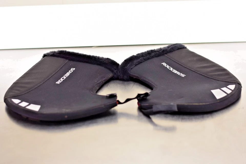 ROCKBROS Winter Bicycle Handlebar Gloves Road Bike Cycling Warm Bar Mittens - Image 1 of 3