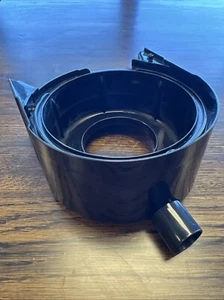 Black Decker Juicer JE2400 Juice Spout Container Black Replacement Part - Picture 1 of 9