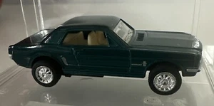 1964 1/2 Green Ford Mustang Kinsmart 1:72 Pullback Toy Car - Picture 1 of 5