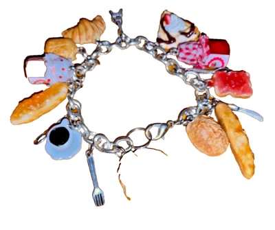 Pulsera de desayuno Etsy Food Paris hecha a medida - dijes de arcilla hechos a mano Foto 1 de 3
