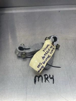 2003-2004 Polaris PRO X  OEM Front Steering Spindle Arm Set 600 700 800 #5133694 - Image 1 of 4