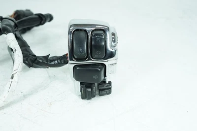 2007 Harley Touring CVO Screamin Eagle motor direito partida interruptores controles - Imagem 1 de 4