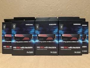 Samsung - 990 PRO 4TB Internal SSD PCIe Gen 4x4 NVMe with Heatsink for PS5 NEW - Afbeelding 1 van 4