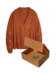 TAYLOR SWIFT THE LIFE OF A SHOWGIRL CARDIGAN BOX SET M L - Bild 1 von 1