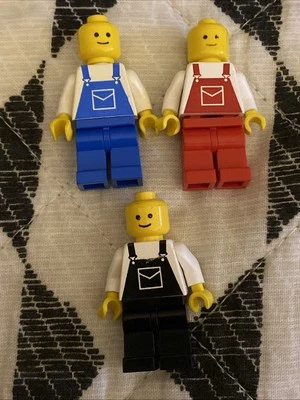 LEGO Minifigures Lot - Blue Red And Black Overalls Classic Minifigs - Image 1 of 4