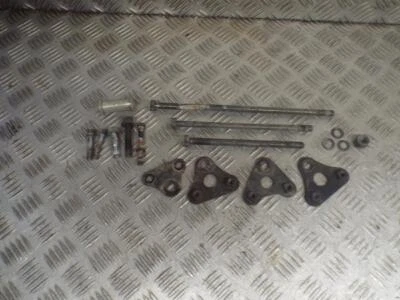 Suzuki GS650E GS650 E Chaindrive 1981-1982 81-82 Various Bolts  - Image 1 of 4