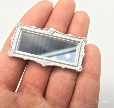 Espejo de pared rectangular elegante con marco plateado 1:12 miniatura para casa de muñecas 1x2 Foto 1 de 4