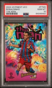 2022-23 Topps Finest UCC UEFA THE MAN RONALDINHO #2 SP PSA 10 - Picture 1 of 2